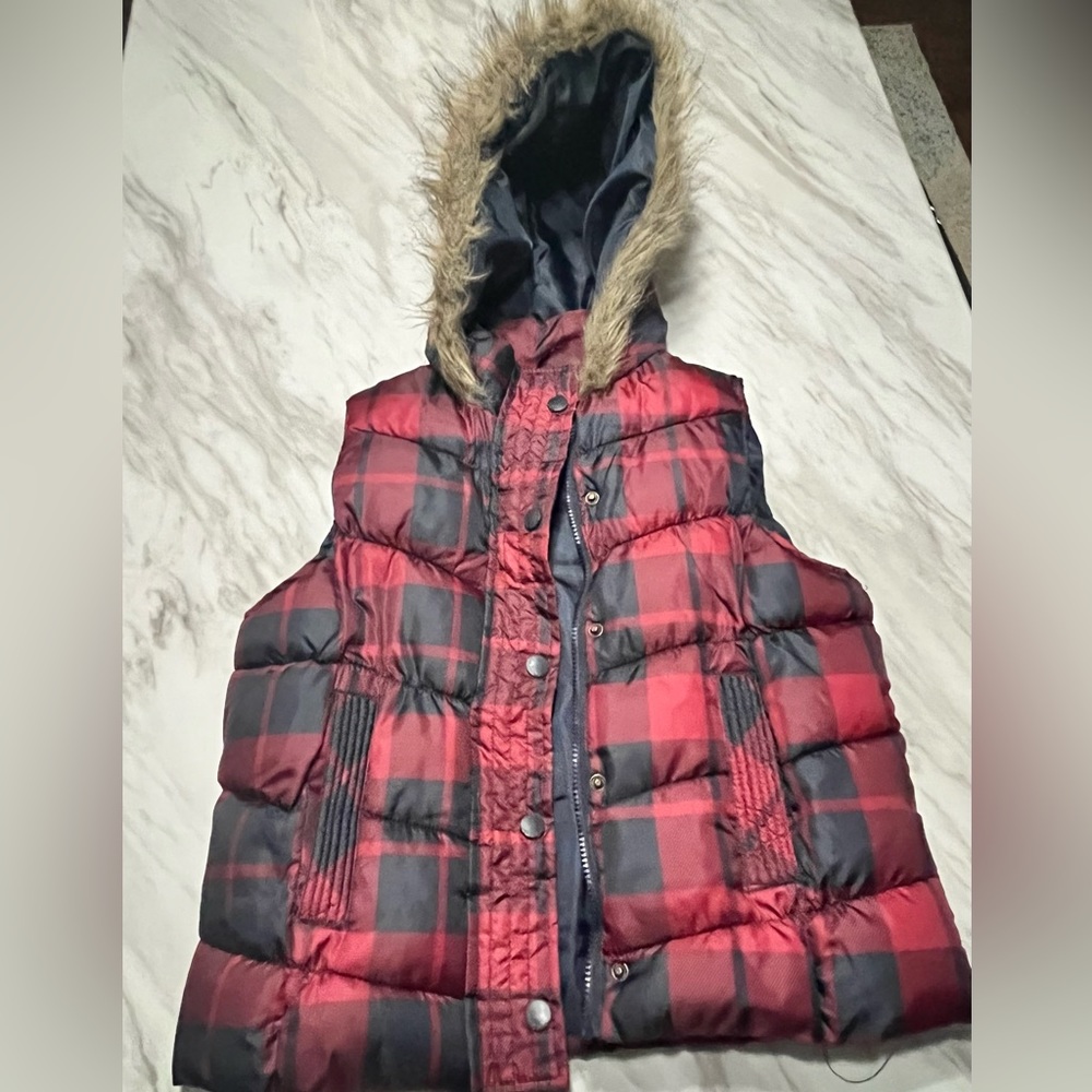 Super cute puffer jacket!